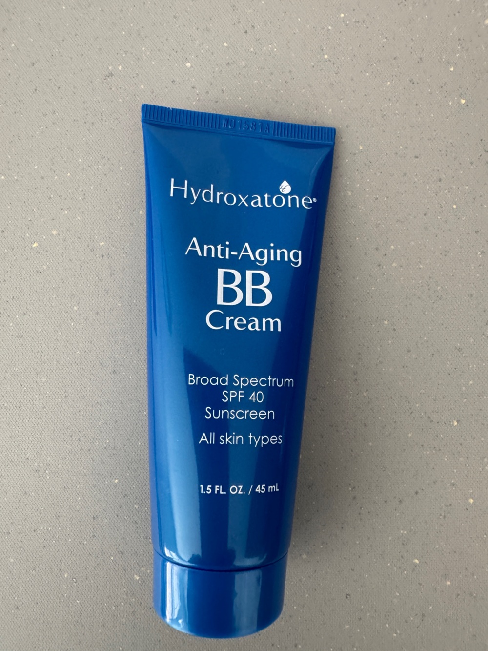 Hydroxatone Anti-Aging BB Cream, SPF 40, Universal Shade (All skin type) - NWT